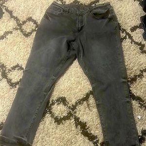 Rue 21 Men’s Jean Size 34 Like New never worn